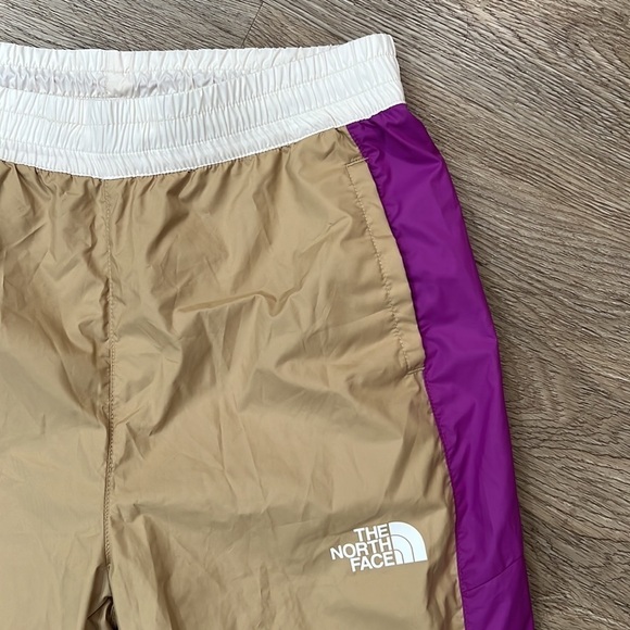 The North Face Women’s Jogger Pant, Small - Picture 2 of 10